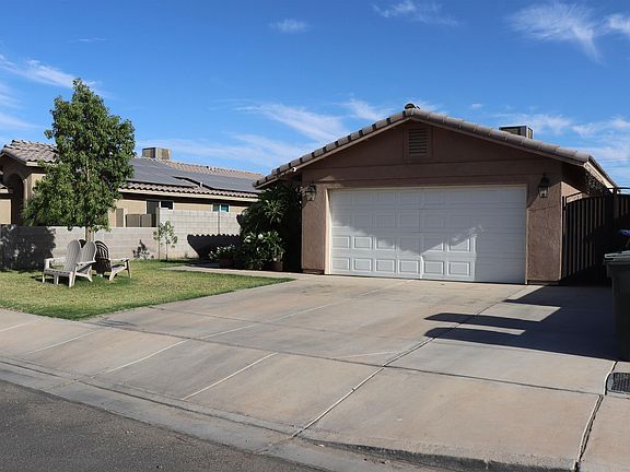 5th image of 4757 W 11th Pl