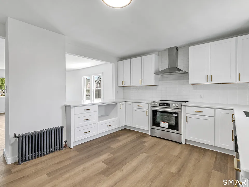 59 Lenox Ave