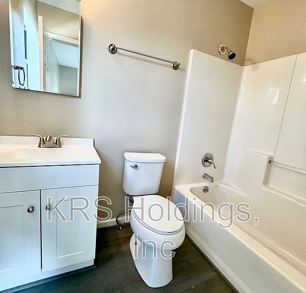 2316 Finch Ct — Photo 8