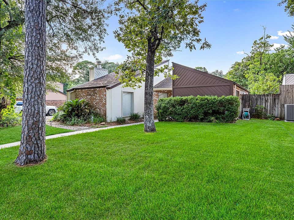 1st image of 610 Cypresswood Dr