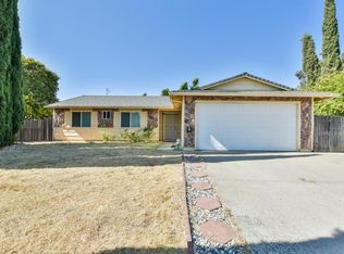 7 Bluestone Ct, Sacramento, CA