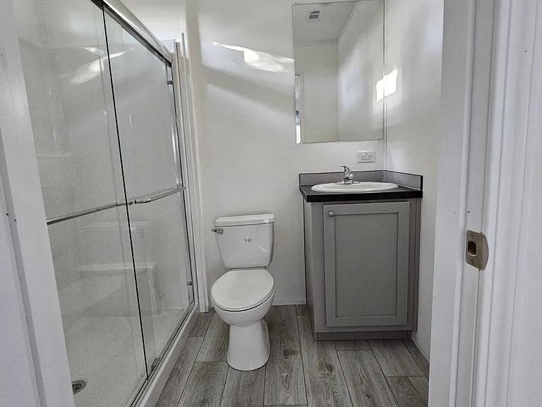 4900 SE 102nd Pl #66 — Photo 8