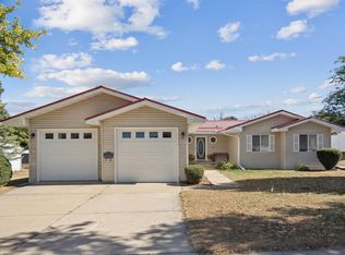 111 8th Ave SE, Oelwein, IA 50662