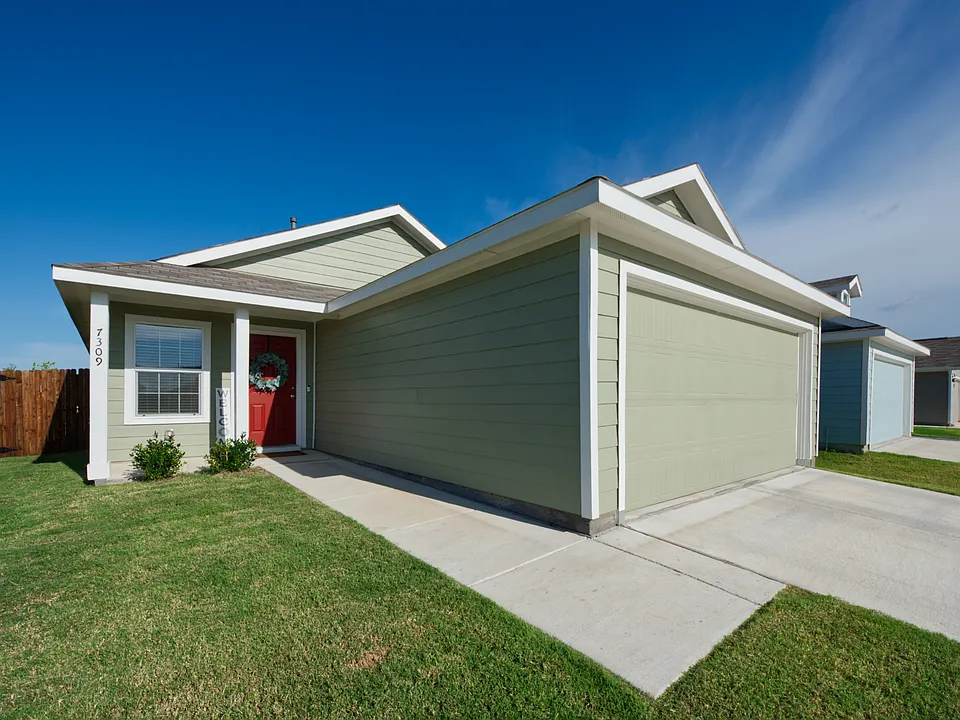 7309 Woodpecker Dr
