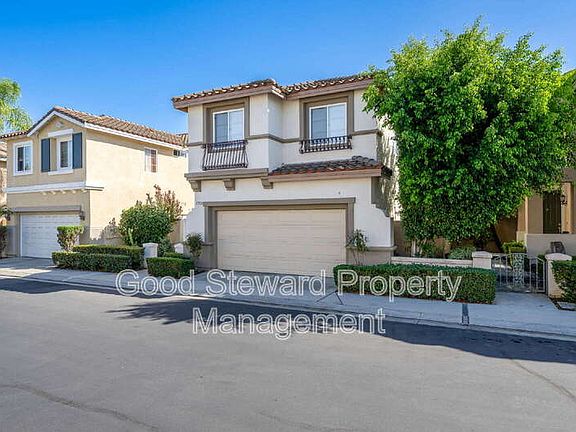 2nd image of 1760 Taylor Ln