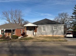 433 Bismark Ave, Saint Louis, MO 63119