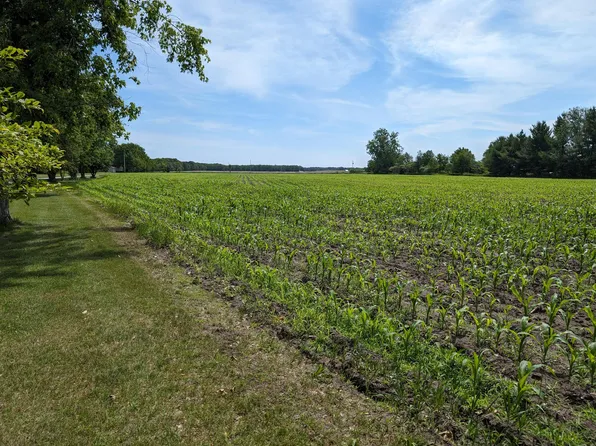 8604 N 100 W, Wheatfield, IN 46392