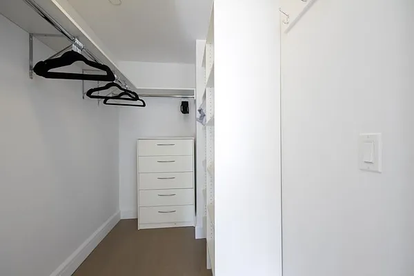 Rented by REAL New York | media 16