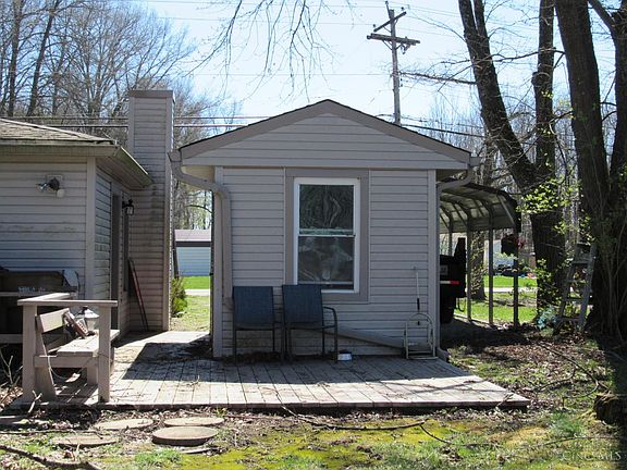 3rd image of 1744 Lindale Mount Holly Rd