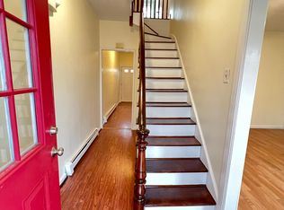 10 Gilman St #1, Somerville, MA 02145