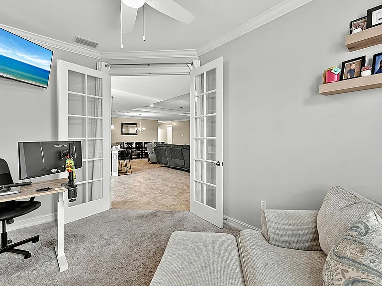 3391 Acapulco Cir — Photo 2
