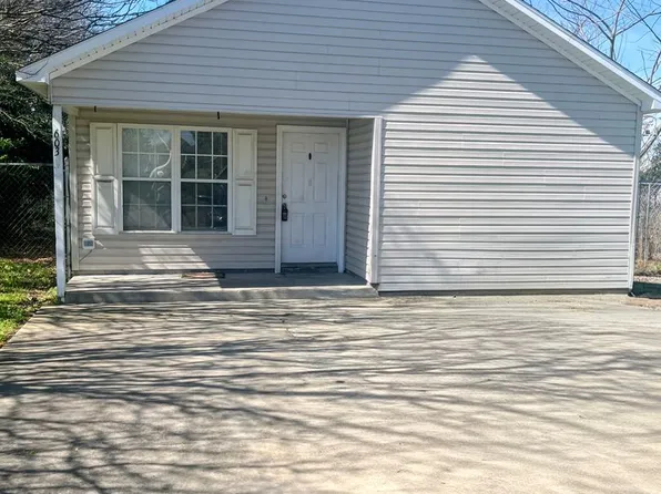 603 Cardwell St, Elizabeth City, NC 27909