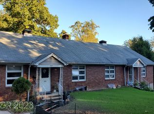 72 N Farview Ave APT B, Paramus, NJ 07652