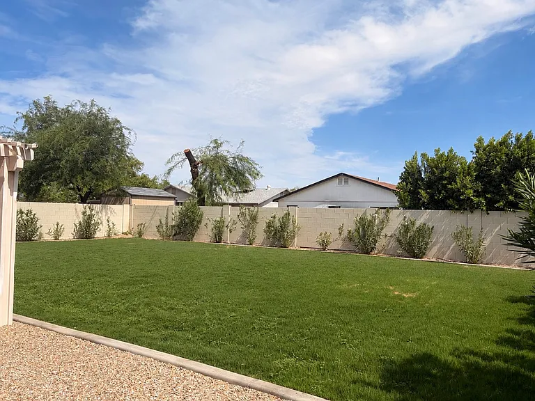 3664 W Oakland St — Photo 16