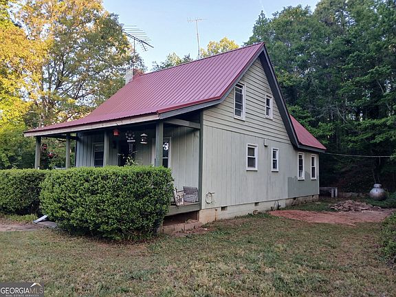 2nd image of 379 Martin Dairy Rd
