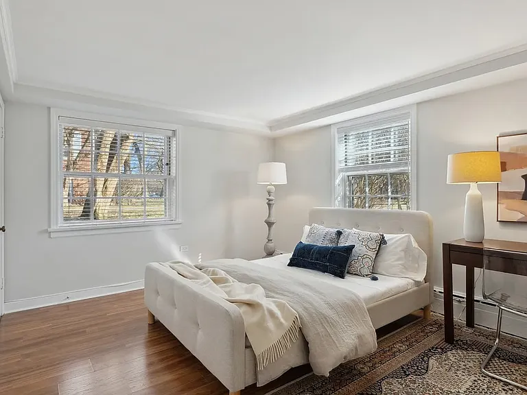 1400 Hinman Ave #G — Photo 5