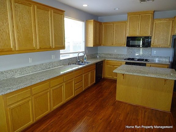 3rd image of 1149 Clemensen Cir