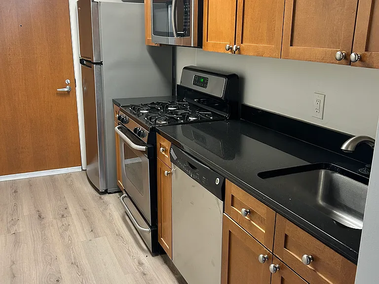 2120 Vermont Ave NW #7 — Photo 9
