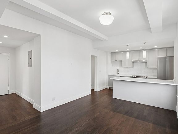 4th image of 253 W 72nd St APT 2100