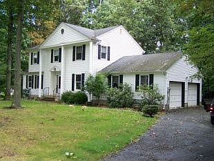 1st image of 15 N Field Dr
