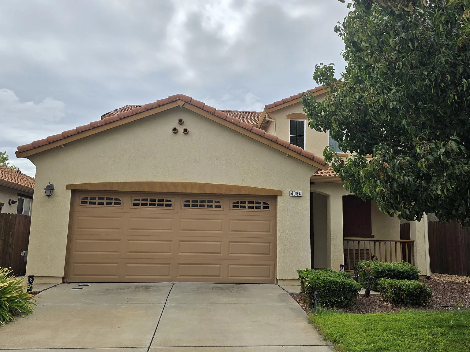 4 bed, 2244 sqft, $3,150 — Photo 1