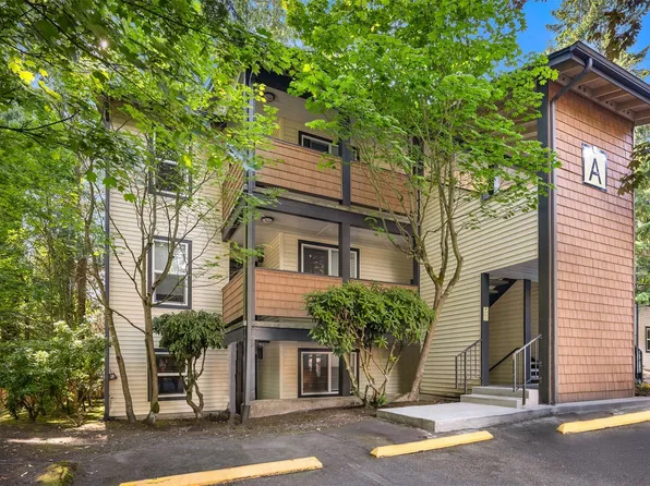 8615 238th Street SW #A101, Edmonds, WA 98026