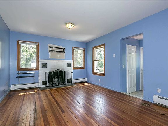 5th image of 1 Rogers Ave