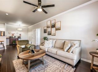 4261 NE Meadow Creek Cir, Fayetteville, AR 72703