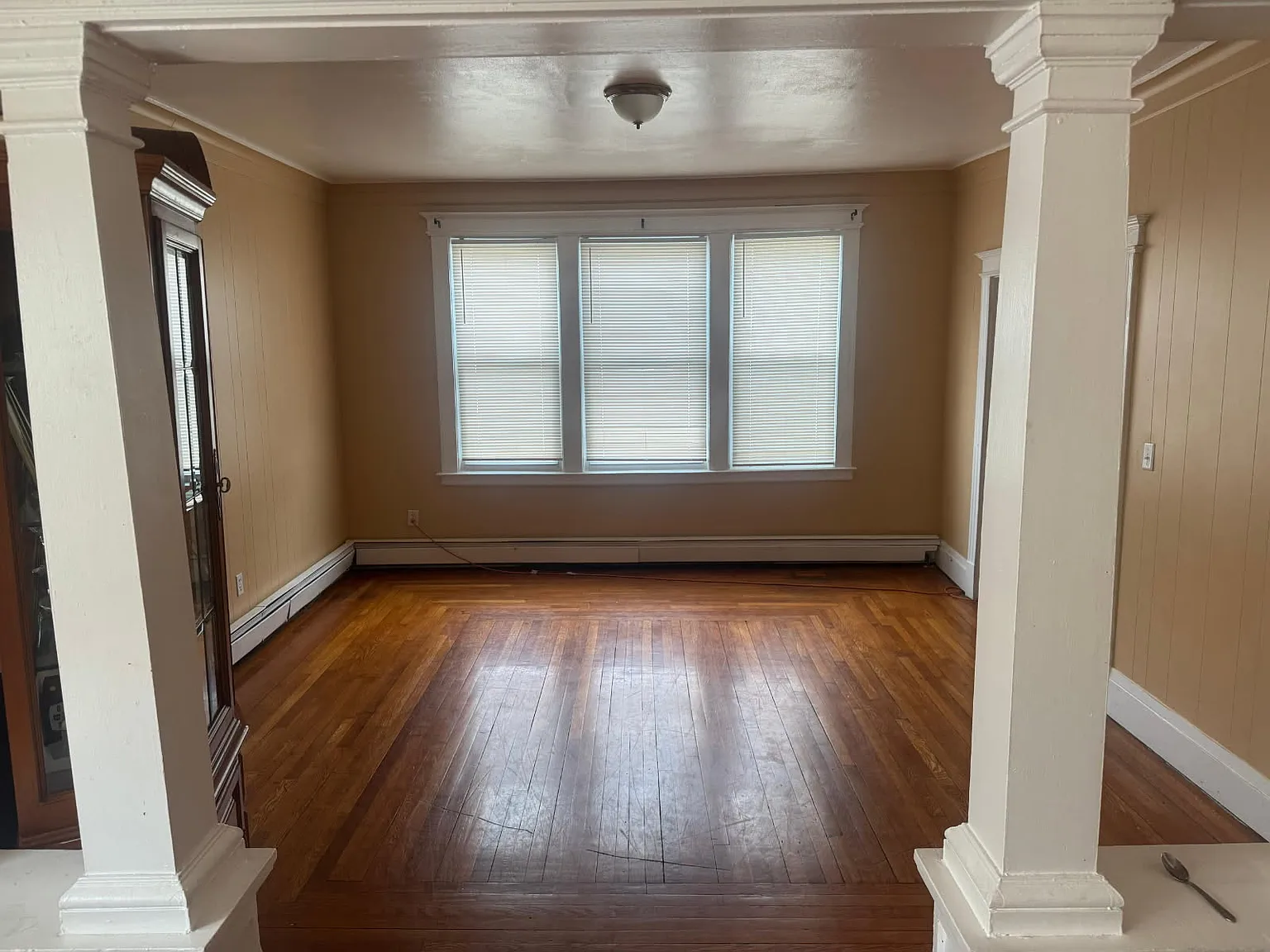 1 bed, 1400 sqft, $800 — Photo 3