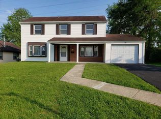 24 Medley Ln, Willingboro, NJ 08046