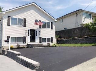 72 Emerson St, Fall River, MA 02720