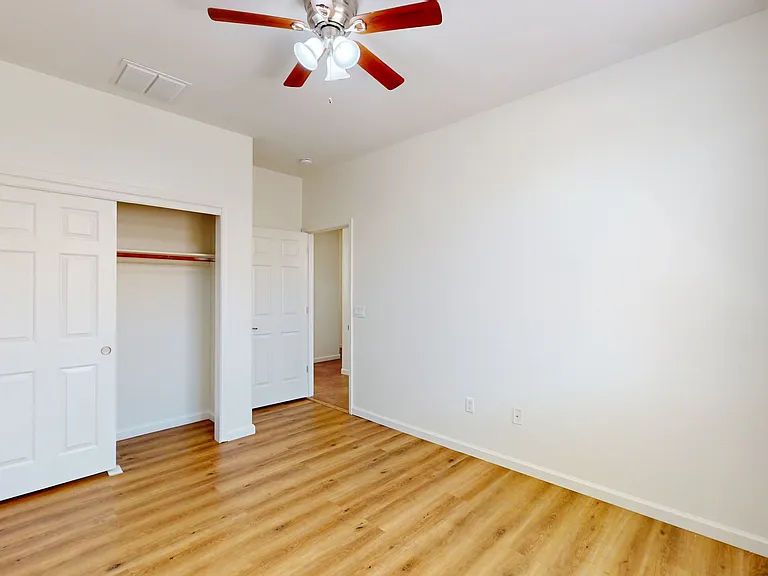 7123 W Festival Way — Photo 30