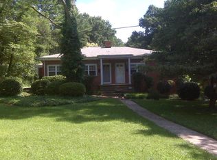 2915 Wade Ave, Raleigh, NC 27607