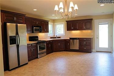 2nd image of 150 Bailey Ct