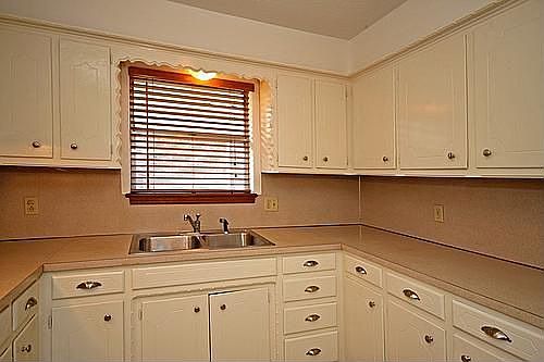 Lots of counter tops