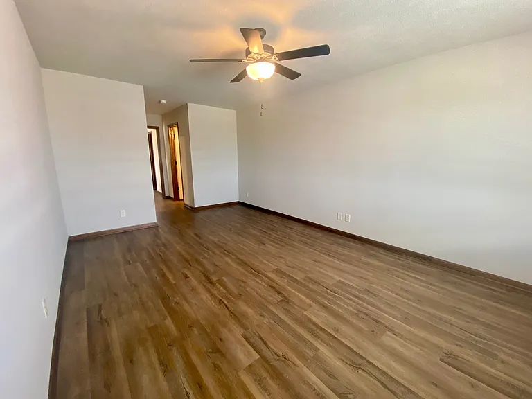 106 W Samuel Ave — Photo 8