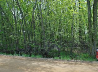 1410 138th Ave, Wayland, MI 49348