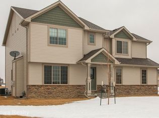 303 31st St SW, Altoona, IA 50009