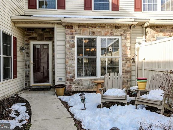 3rd image of 2171 Gelder Park Dr