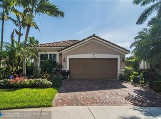 1920 Cedar Ct, Weston, FL 33327