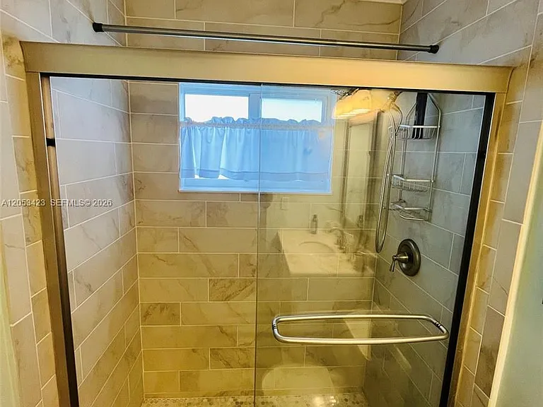 1150 Atlantic Shores Blvd #501 — Photo 27