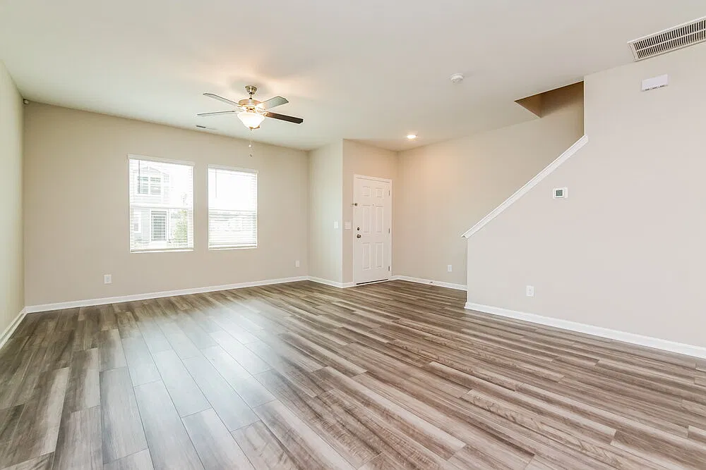 3 bed, 2.5 bath, 1590 sqft, $1,780 — Photo 4