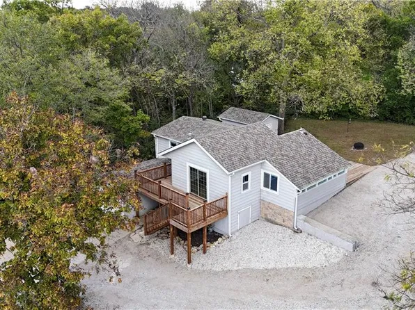 165 T St, Lake Lotawana, MO 64086