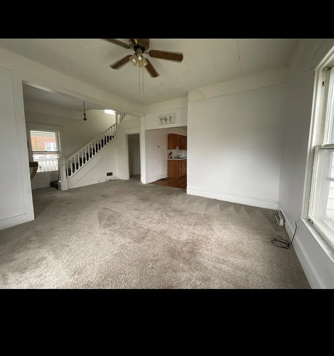 2 bed, $1,200 — Photo 3