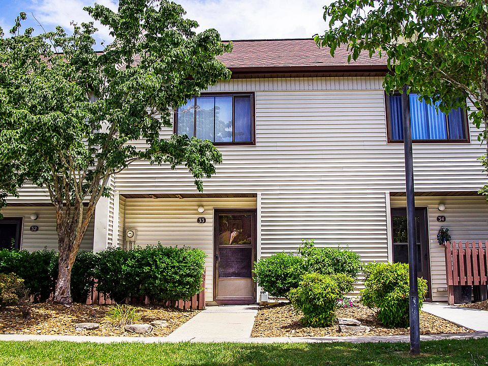 1st image of 33 Wilshire Heights Dr #33