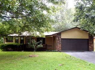 4004 W Gardenia Dr, Battlefield, MO 65619