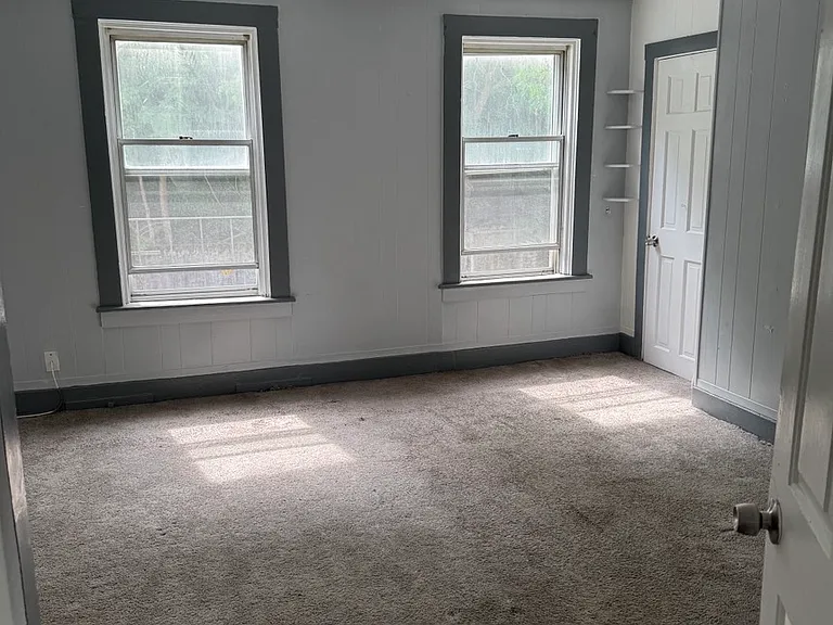 294 Front St #15 — Photo 7