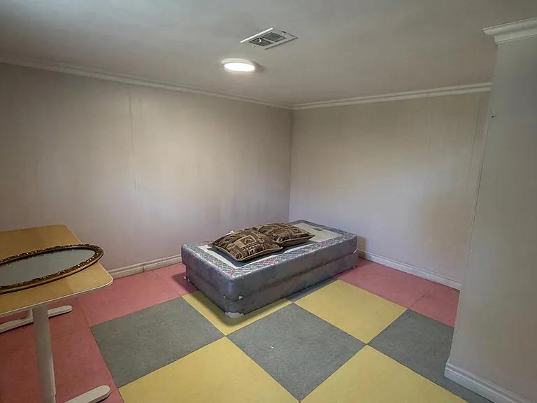 1375 Birchmount Rd E — Photo 10