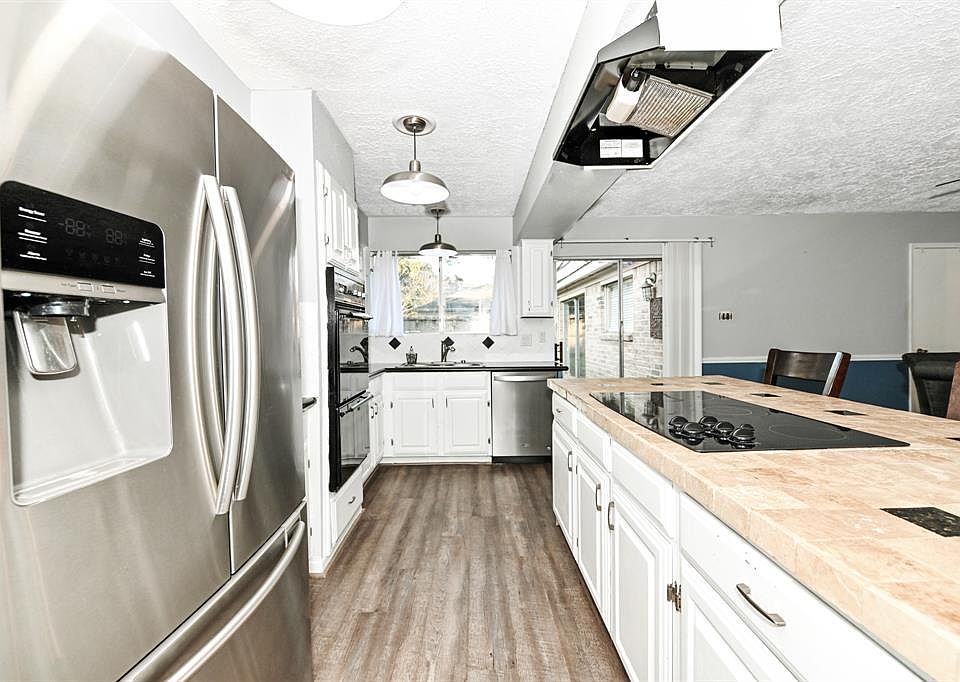 1st image of 22226 Deville Dr