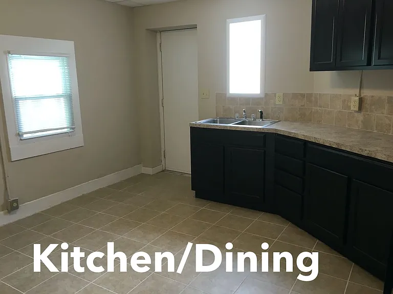 417 N Walnut St — Photo 10